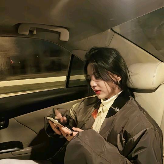 爱笑的女孩
