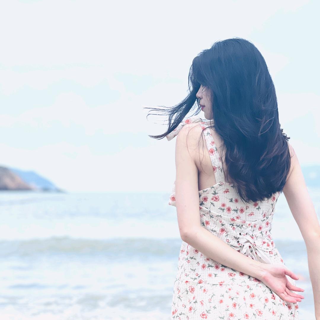 是甜甜吖