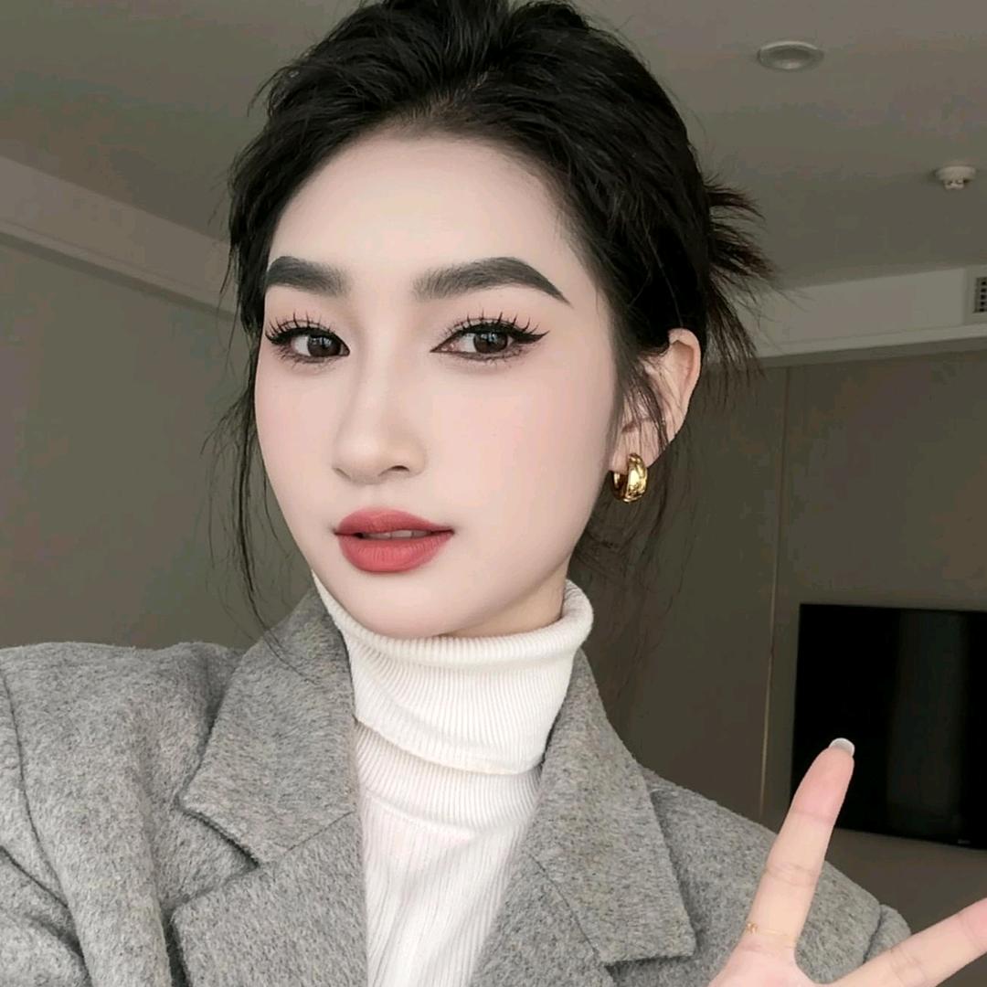 小妮日常生活