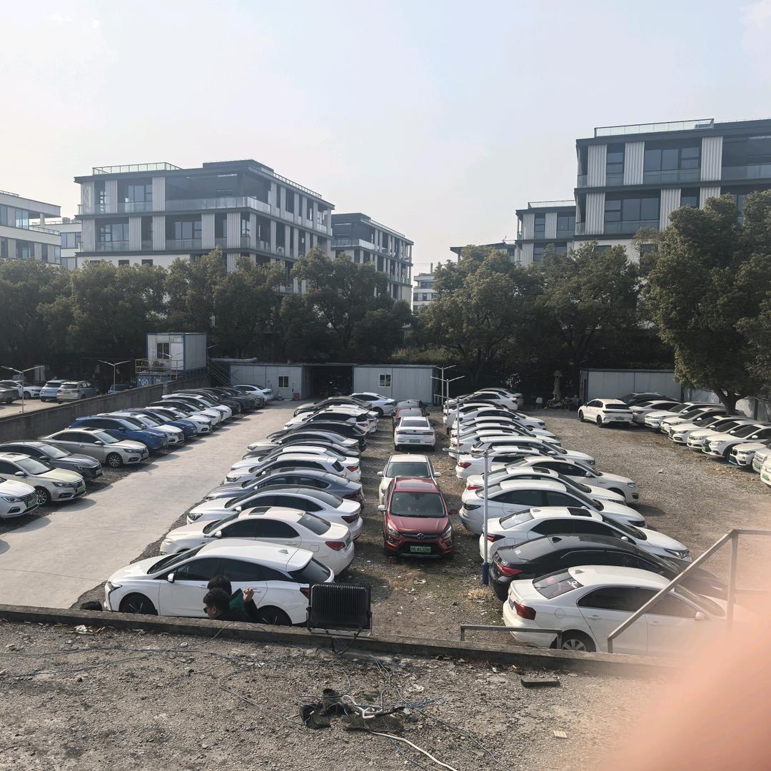 上海钛琳汽车销售有限公司