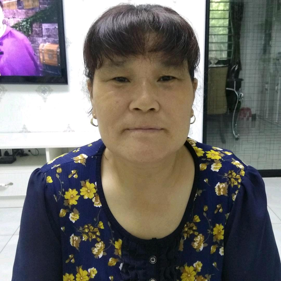 秀英很漂亮