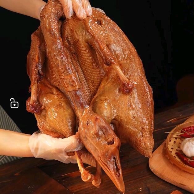 久品鸭.苏式酱板鹅