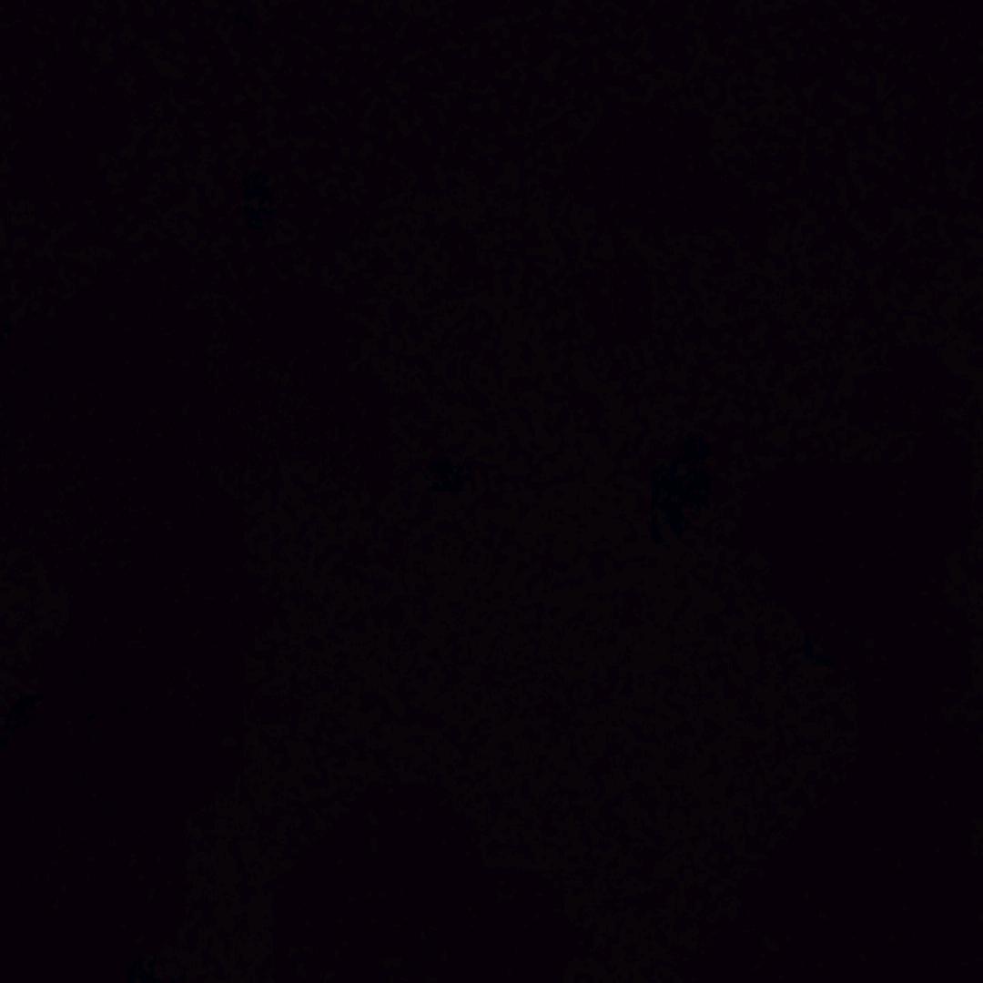丗亾