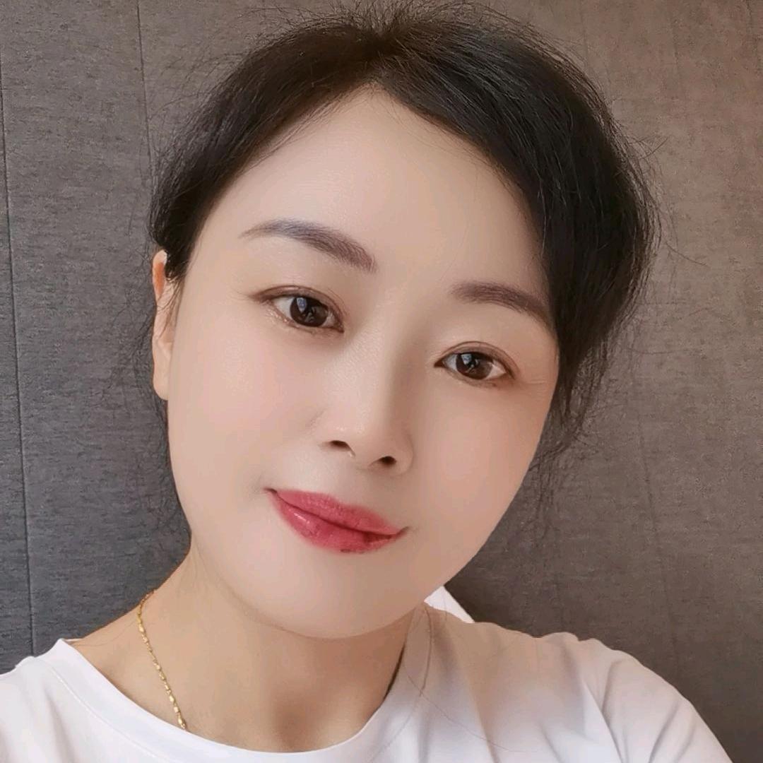 甜美笑容
