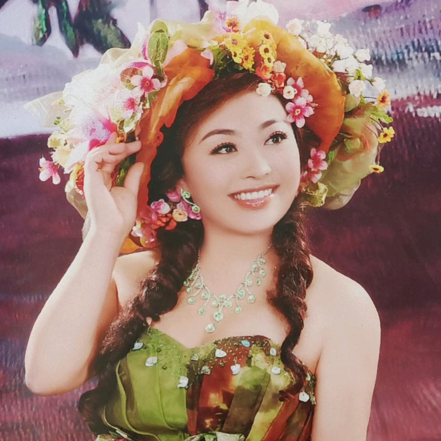 爱唱歌的丽丽姐