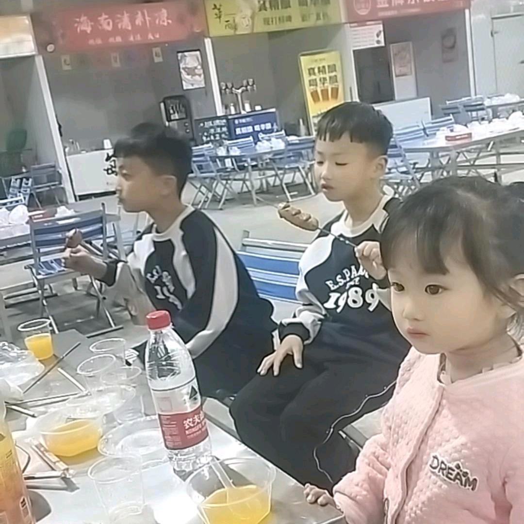佳莉宝宝