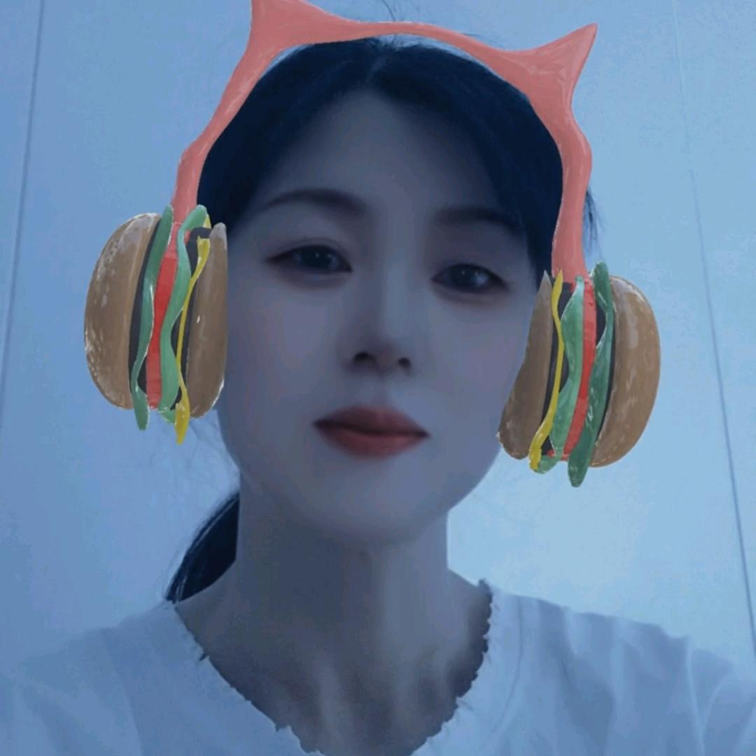 叶子🎤（小号）晚7点40