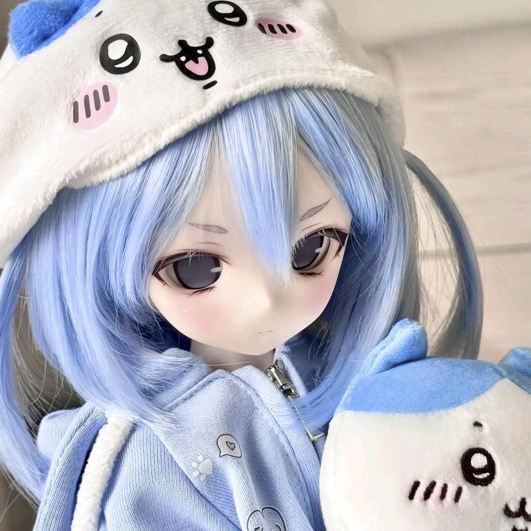 丸子^v^