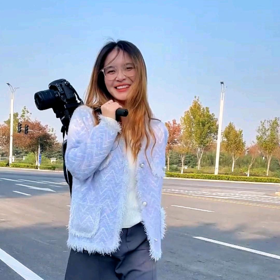 锐拓科技（招专业摄影师）