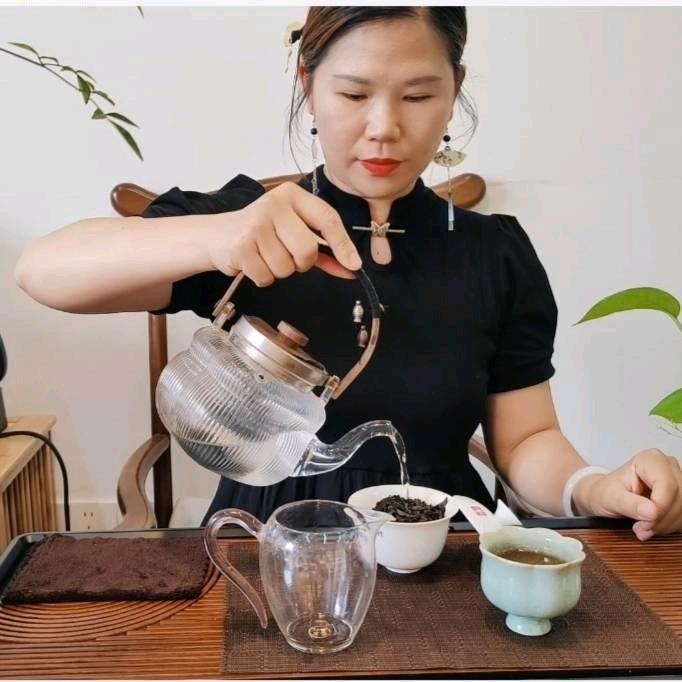 亿斤茶（武夷岩茶）