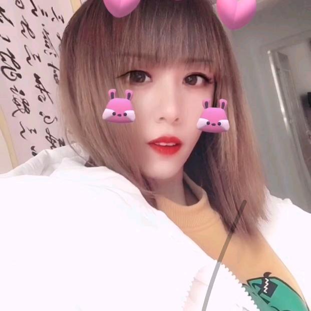 淡然的微笑、臧着伤🌹🌹🌹