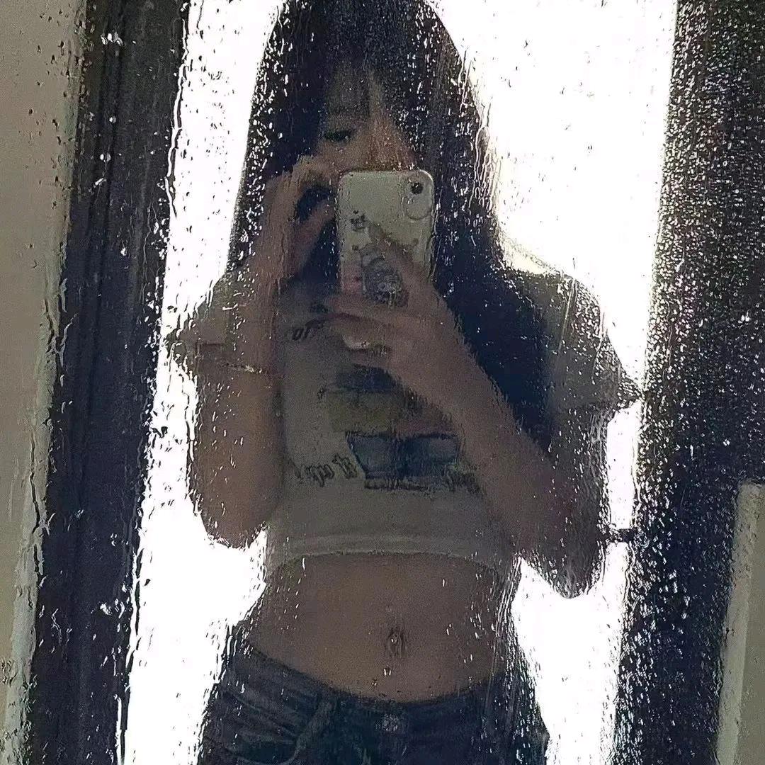 肆肆叭