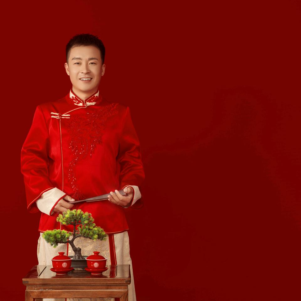 白闹