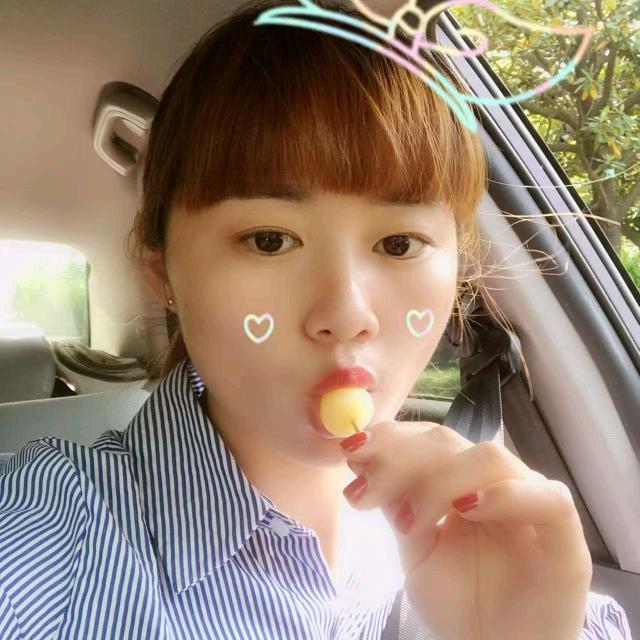 双彩店的小叶子来找大哥了