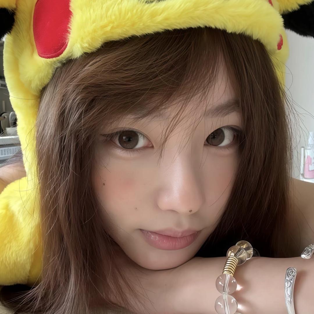 呆呆.