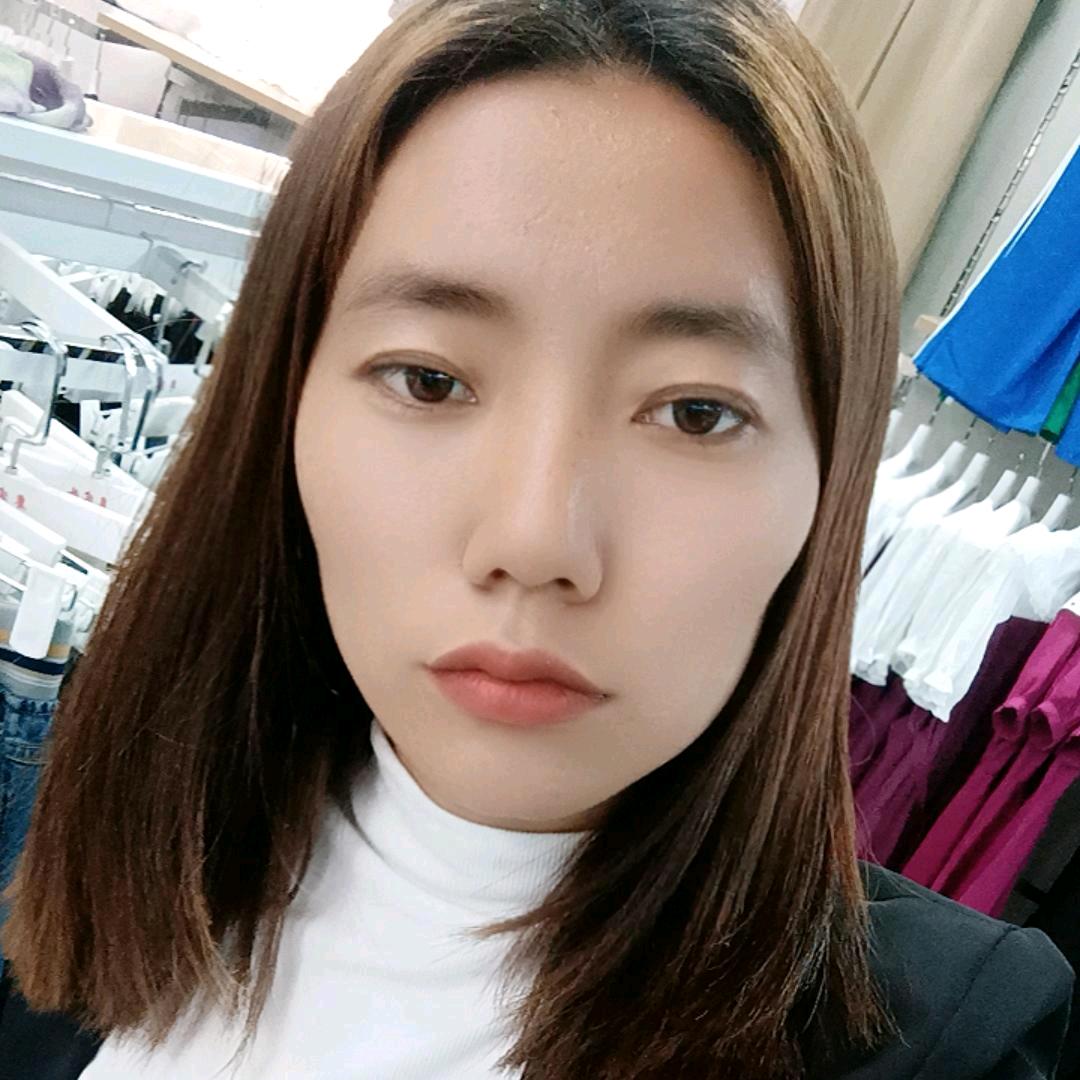 云南小黑妹☞不要连续点赞否则拉黑☜