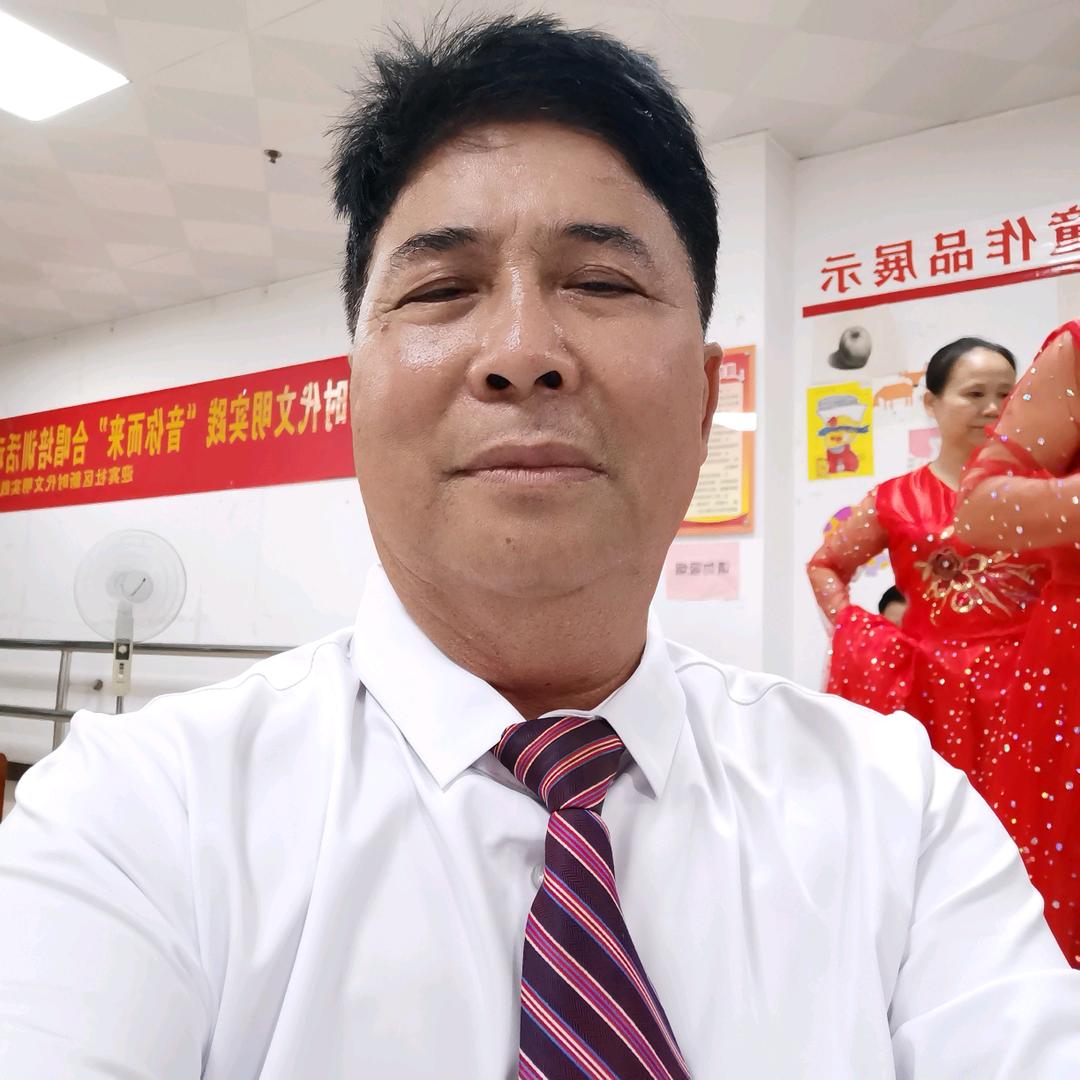 卢教练