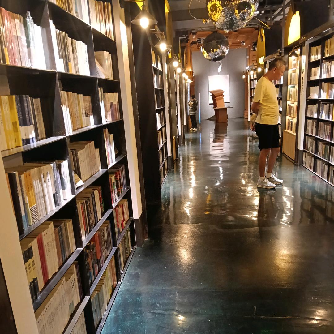 一言不合就撒娇