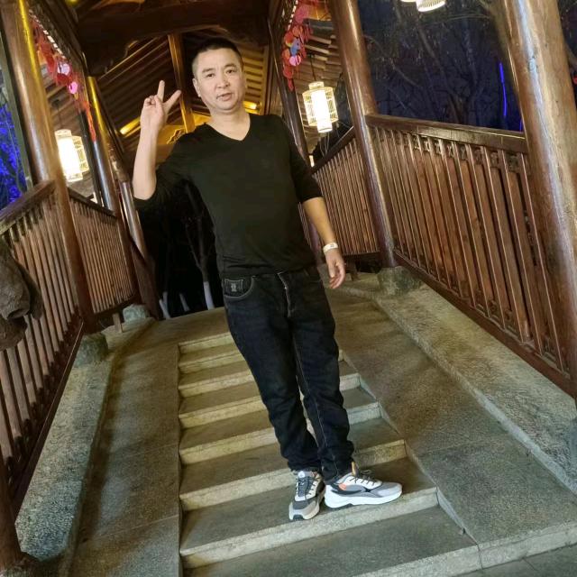 A高师傅！打墙！钻孔！（长镇！拆除队