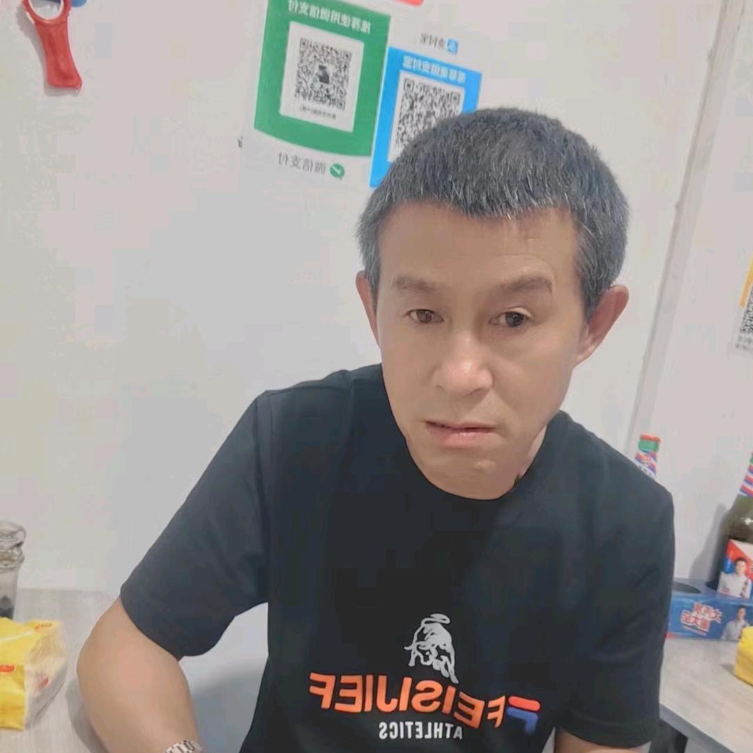 陆定文