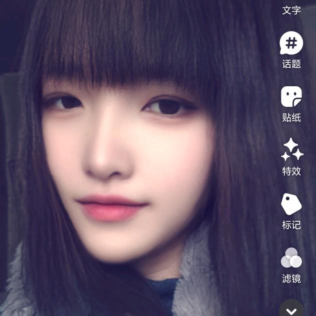 心碎的玫瑰🌹静静