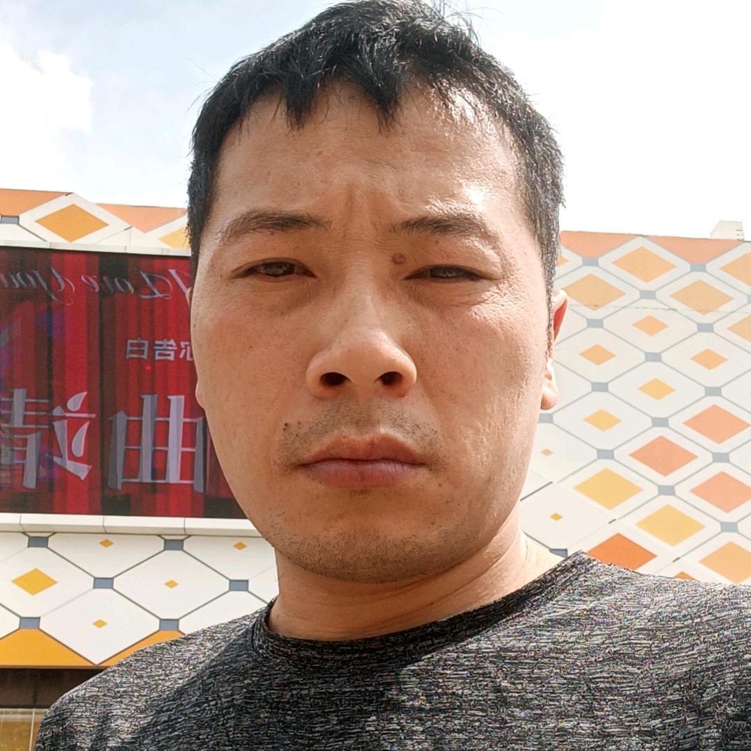 月牙小泉