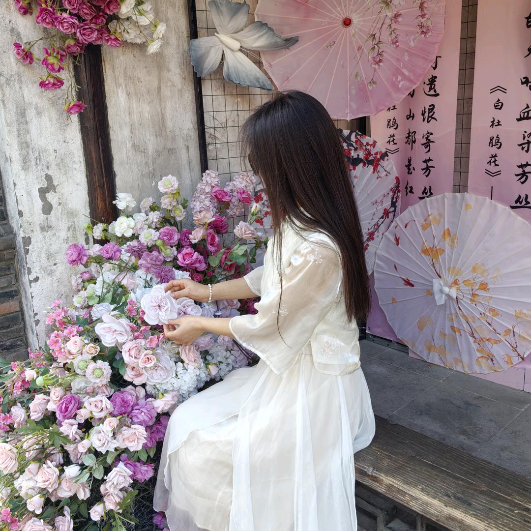 （吴烦恼）