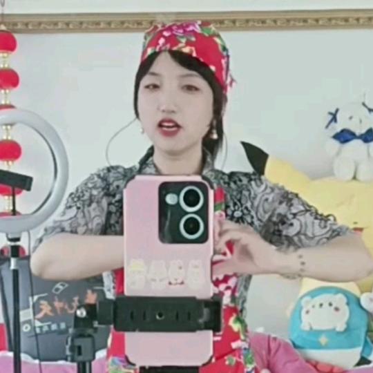 芹芹🎤（中12.30首播）