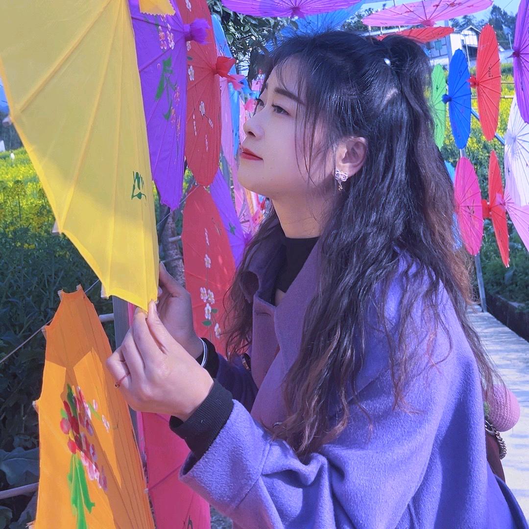 QQ🍬糖…