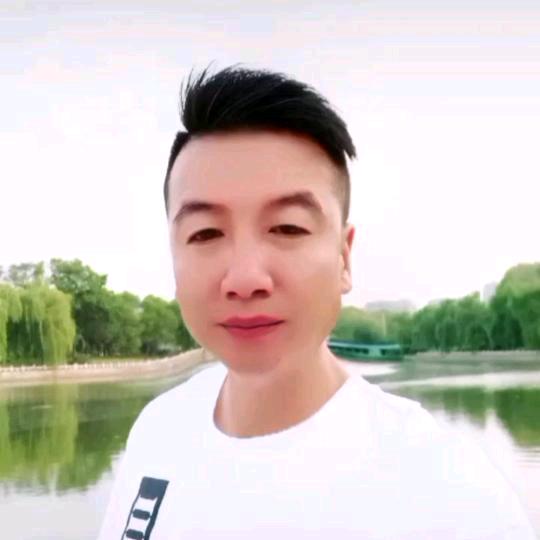 一米九