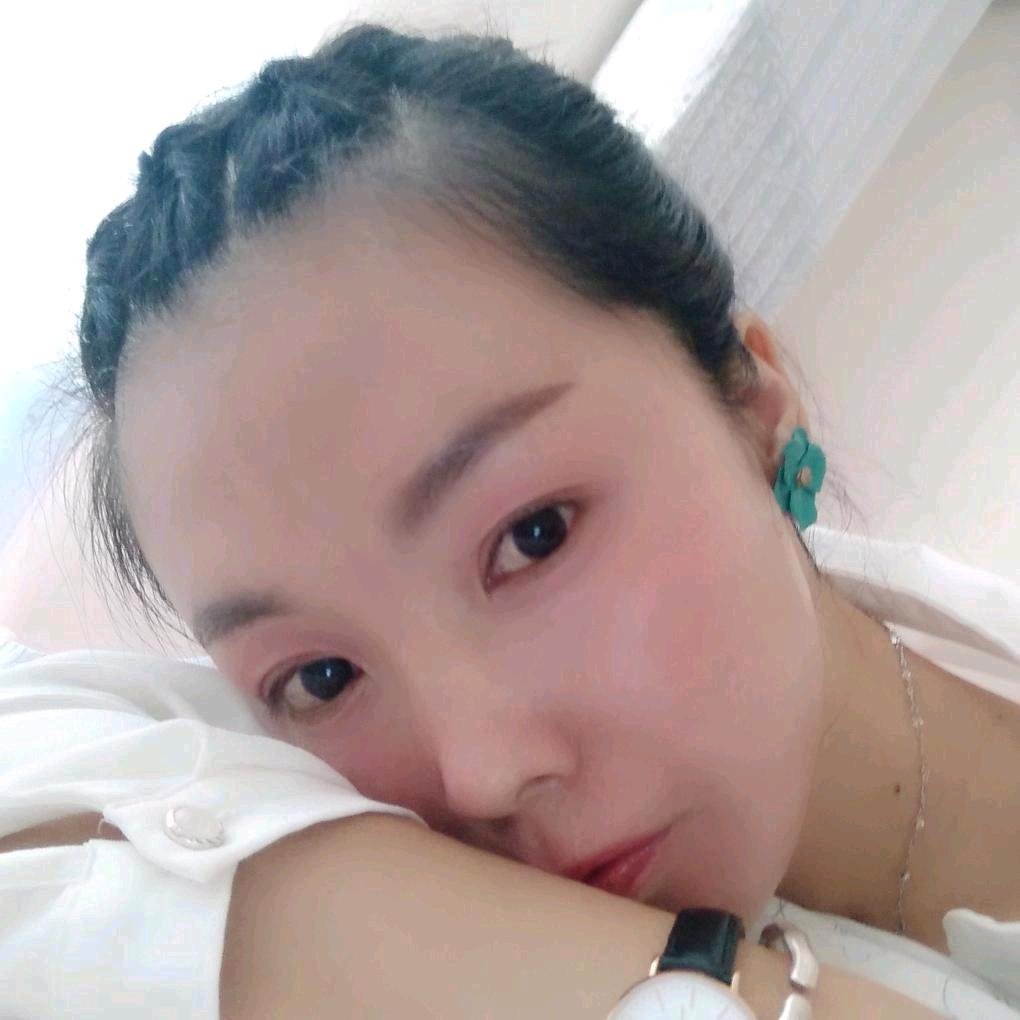 应玲