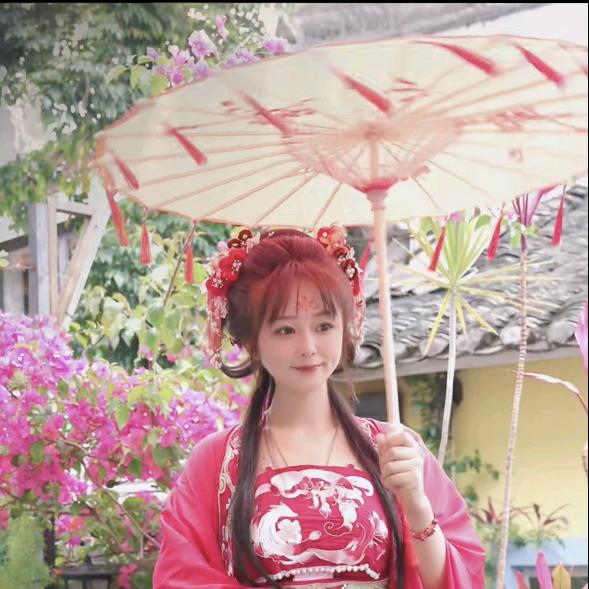 孤独的猫⁷⁷⁷