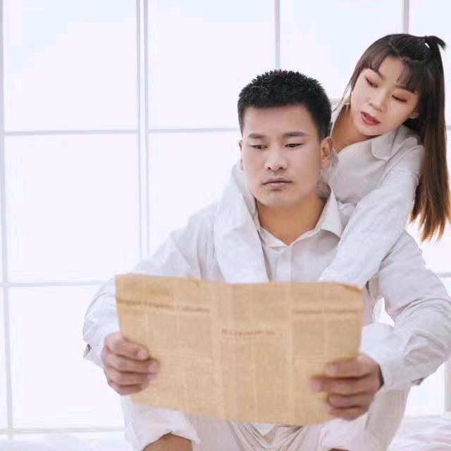 男