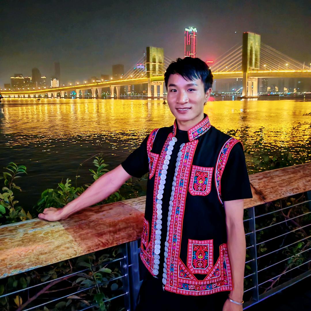 小黑哥
