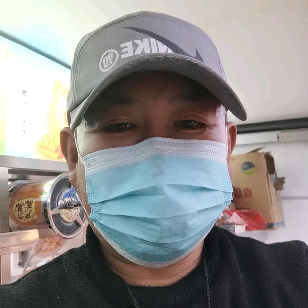 刘志勇，一人一车闯天涯