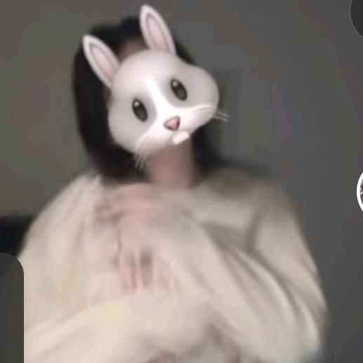 董澎圆