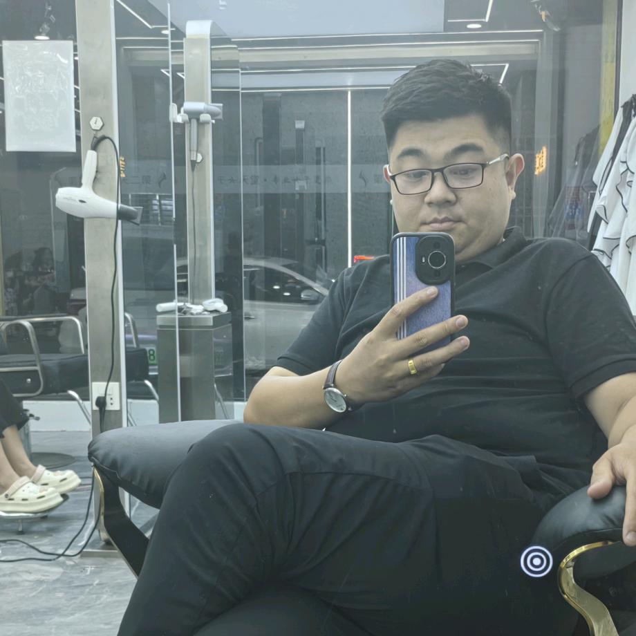 男丁格尔