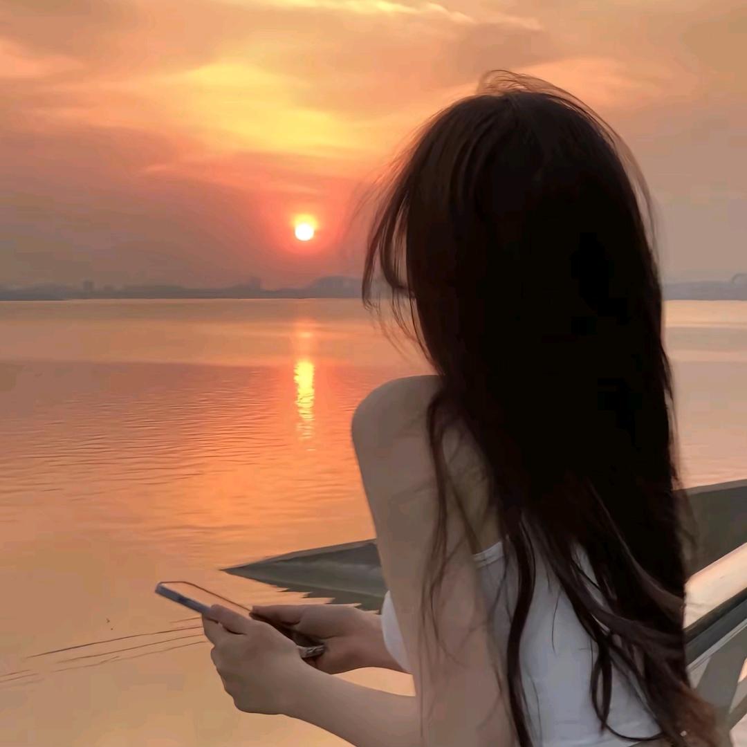 影一对，人一双