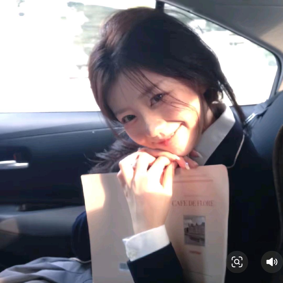 腾龙通讯-圆圆姐姐