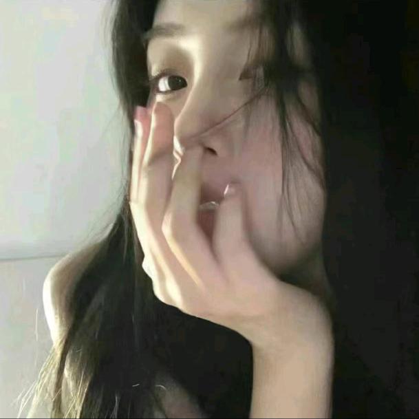 忧郁的小栗子