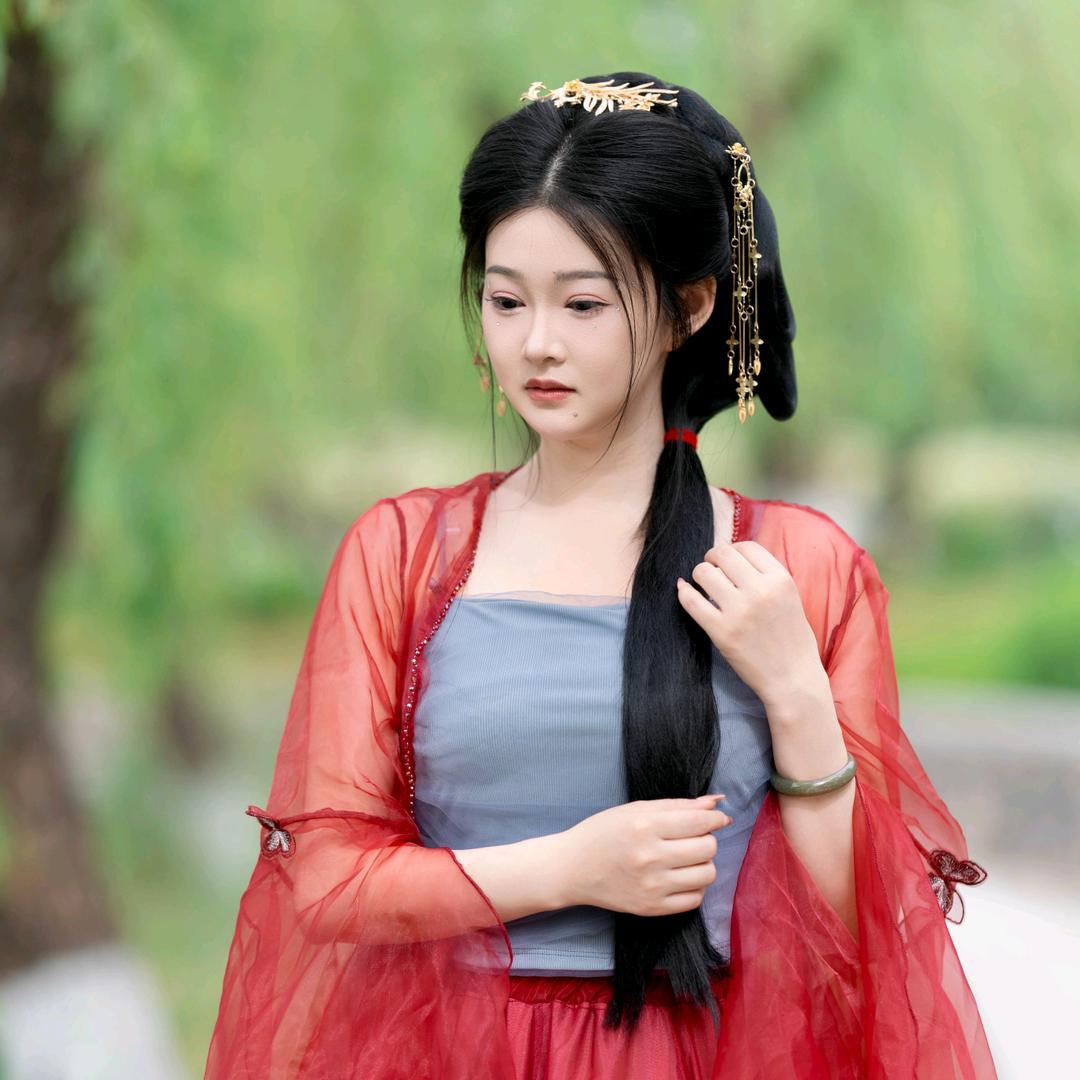 青璇🦋（中国舞）