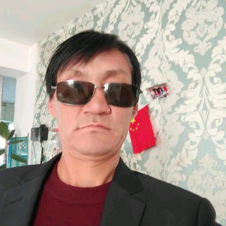 玛尔哈西别克