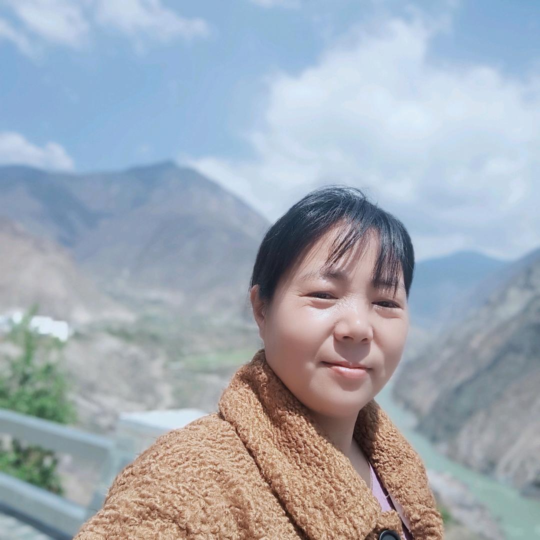 肖洒姐汽车电瓶电器水箱空调批发