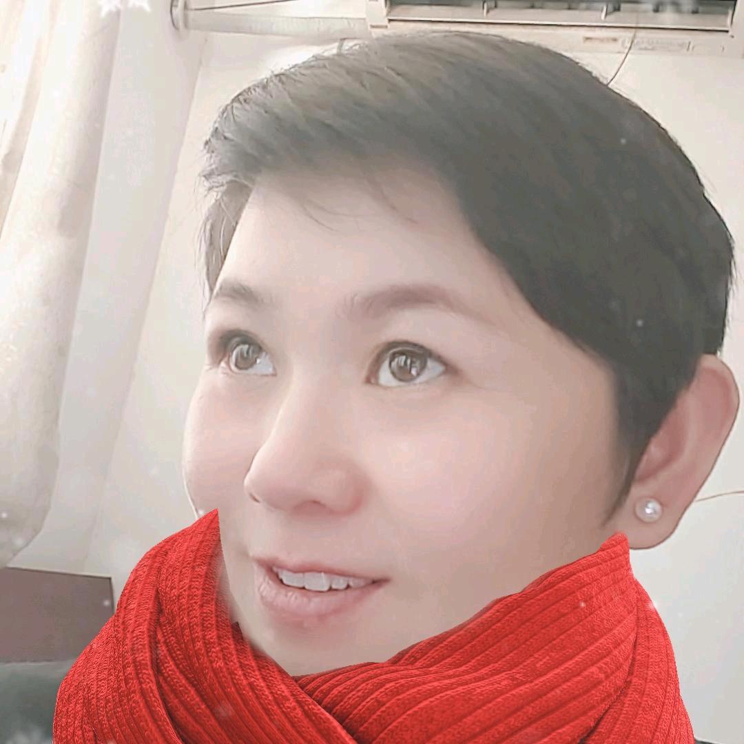 卖辣条海艳摆地摊记