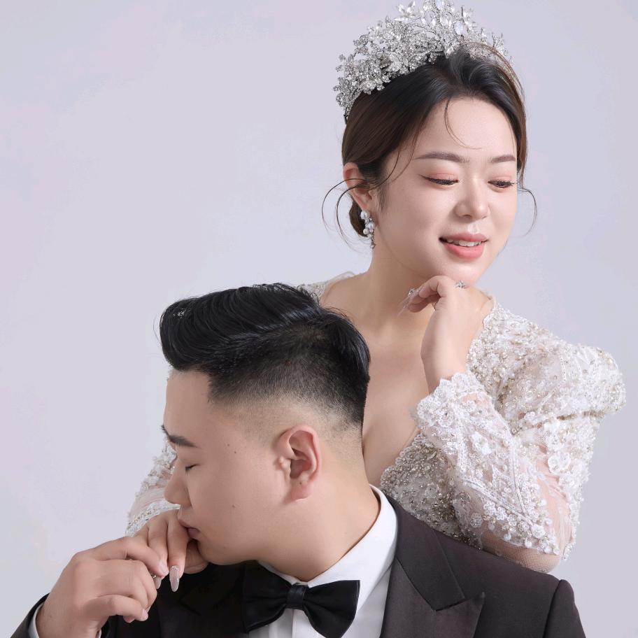 韩筅笙.（回收黄金）