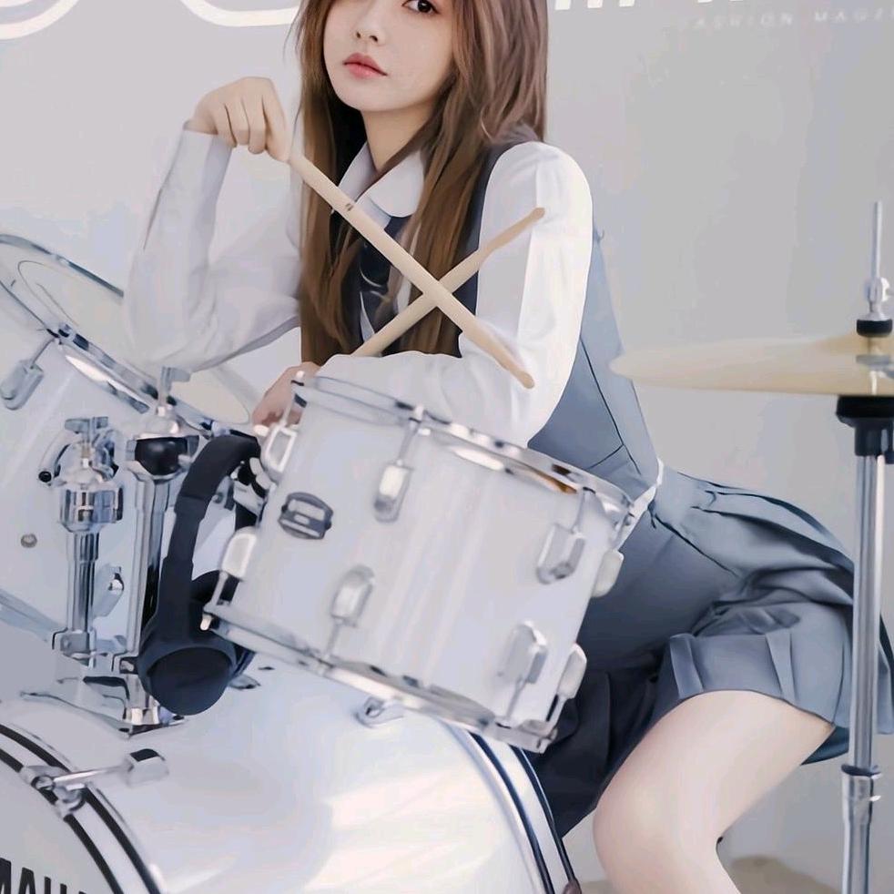 静静🥁🎤