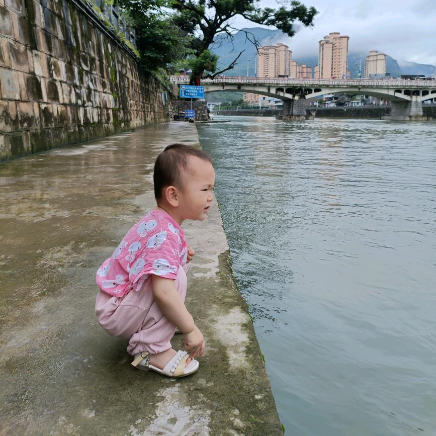 濼鑅曏