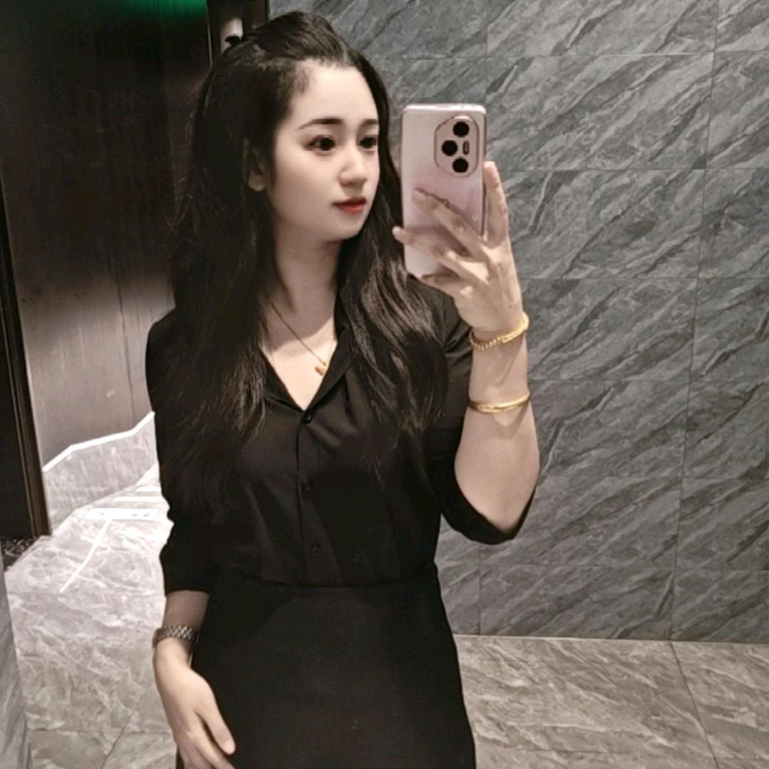 90后小卖部的老板娘