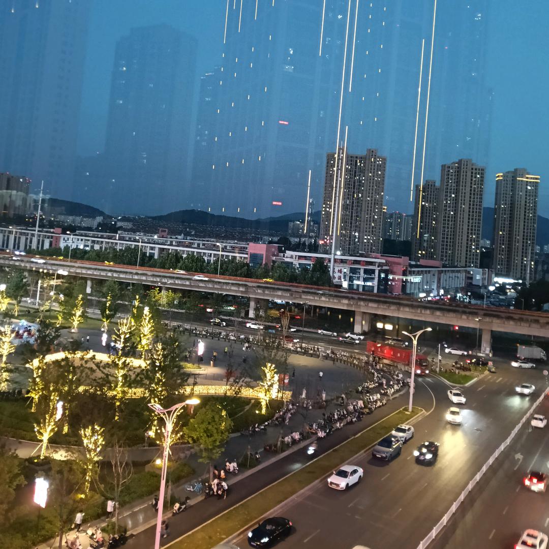 余爱<好运连莲>