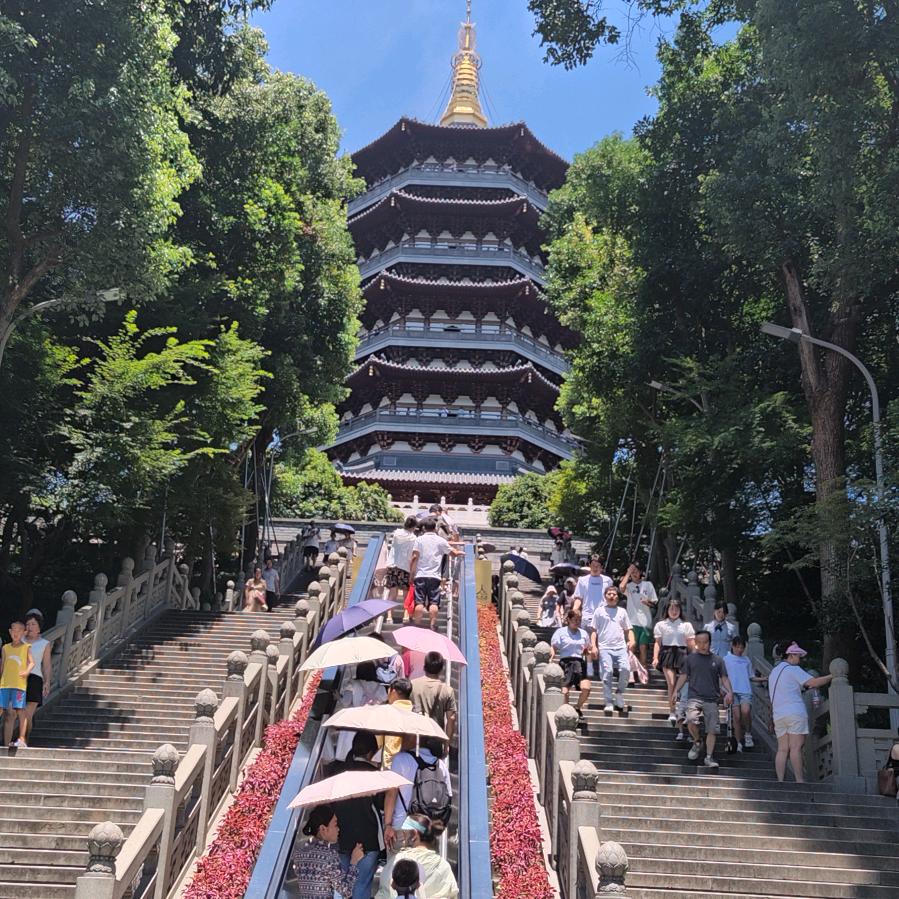 忘去烦恼善待自己。